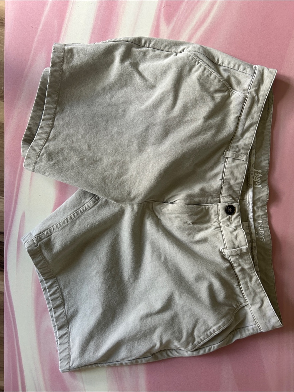 Men's Flat-Front Shorts in Light Khaki - Clean Classic Style